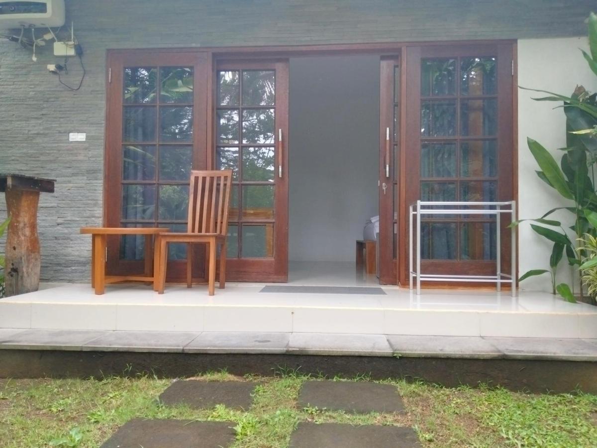 Pier26 Bali Homestay Nusa Dua  Buitenkant foto