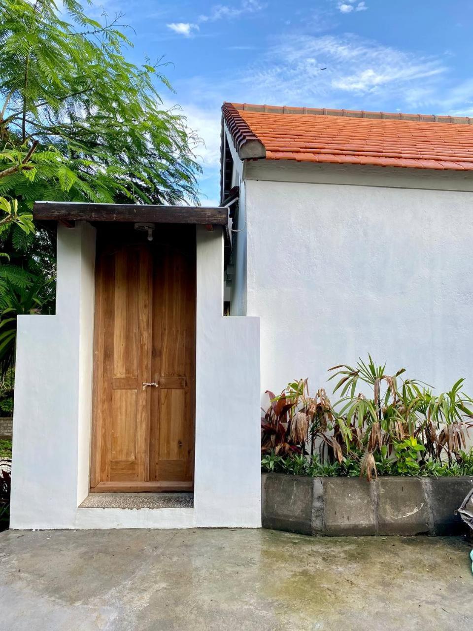 Pier26 Bali Homestay Nusa Dua  Buitenkant foto